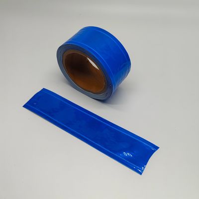 Изготовленная на заказ высокая видимость шьет на голубой ленте PVC отражательной для дорожного знака ленты безопасности одежды